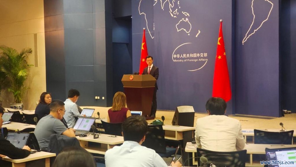 外交部记者会（直新闻周腾/摄）